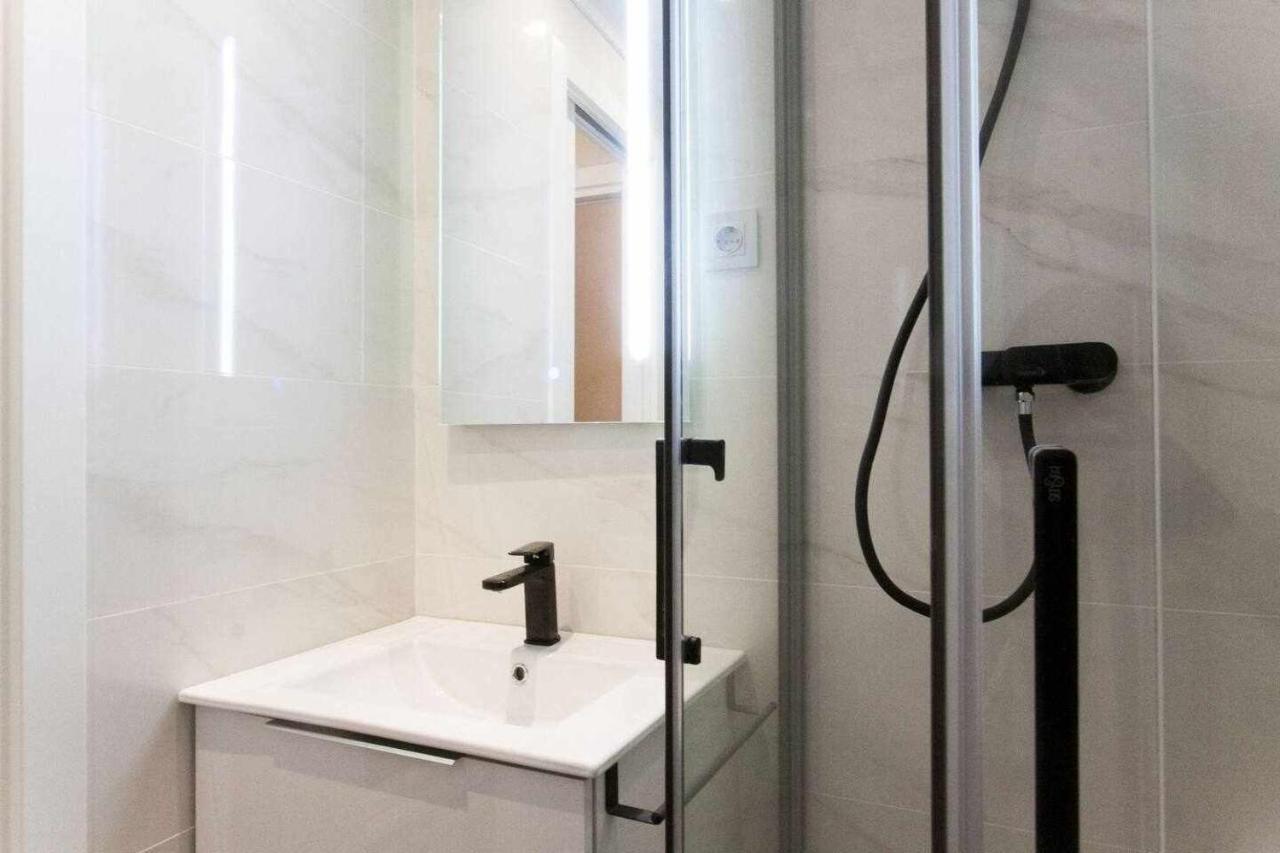NEW Moderno y elegante apartamento céntrico Madrid Exterior foto